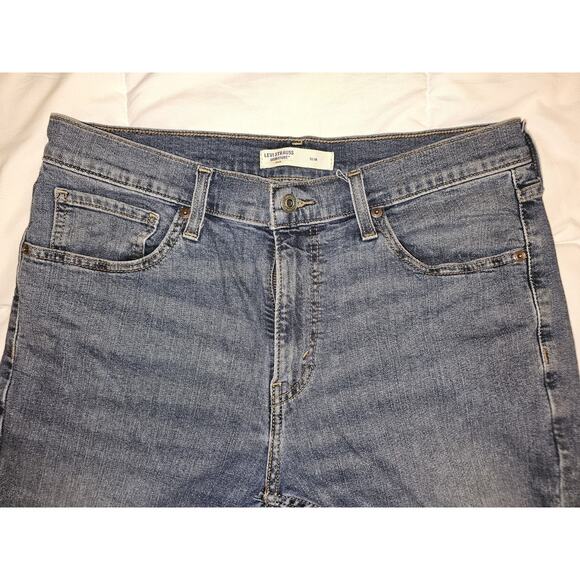 Levi Signature Gold Women’s Slim Fit Blue Jeans Size 30 Mid Rise - Picture 7 of 7